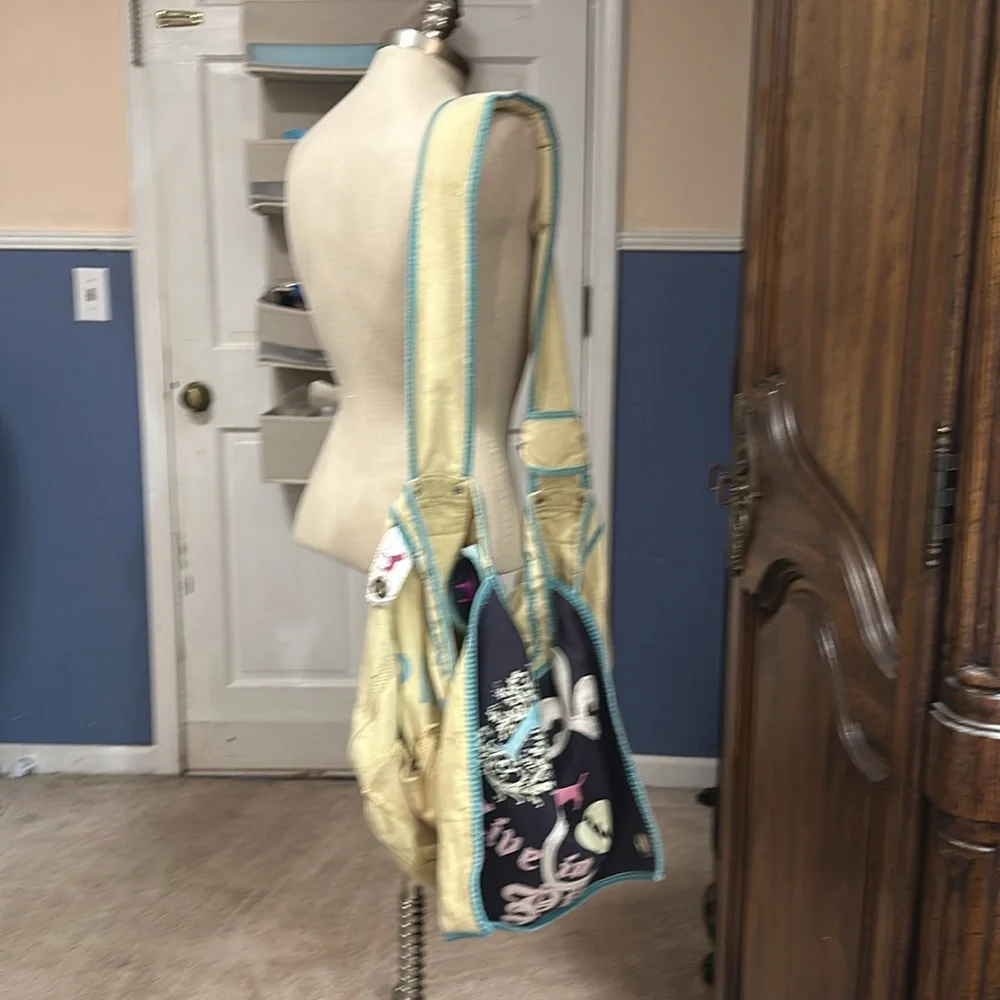 👠✈️🩴💄💋VINTAGE VICTORIA’S SECRET OVERNIGHT BAG W/4-snap in toiletries bags - Picture 13 of 16